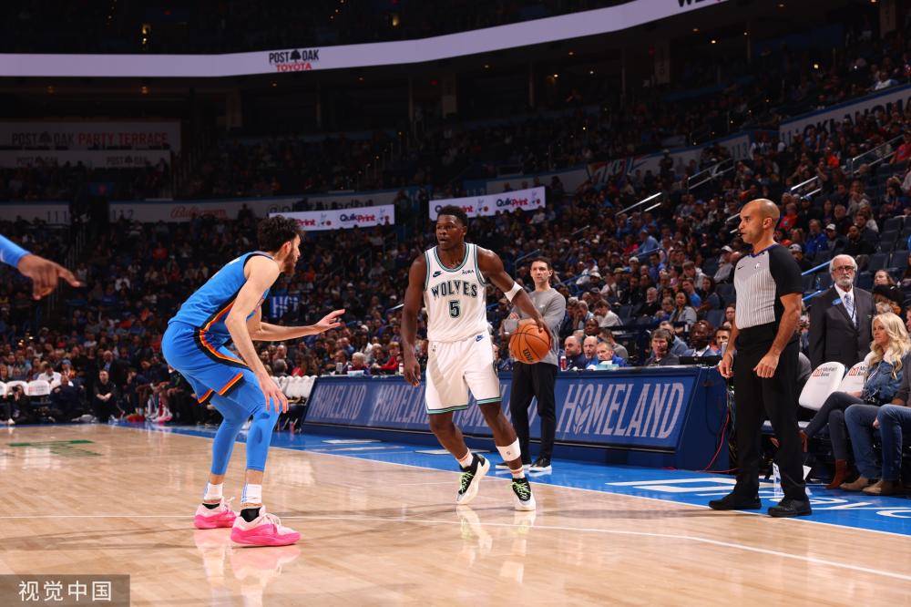 高水平的裁 高水平的裁